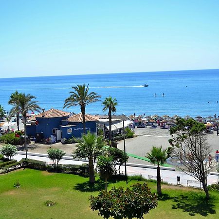 Spacious 1 Bedroom Apartment, Beach Front, Torrox Costa エクステリア 写真