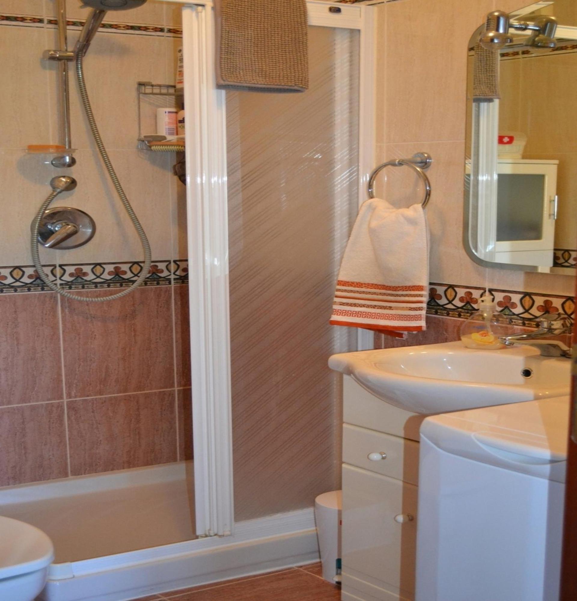 Spacious 1 Bedroom Apartment, Beach Front, Torrox Costa エクステリア 写真
